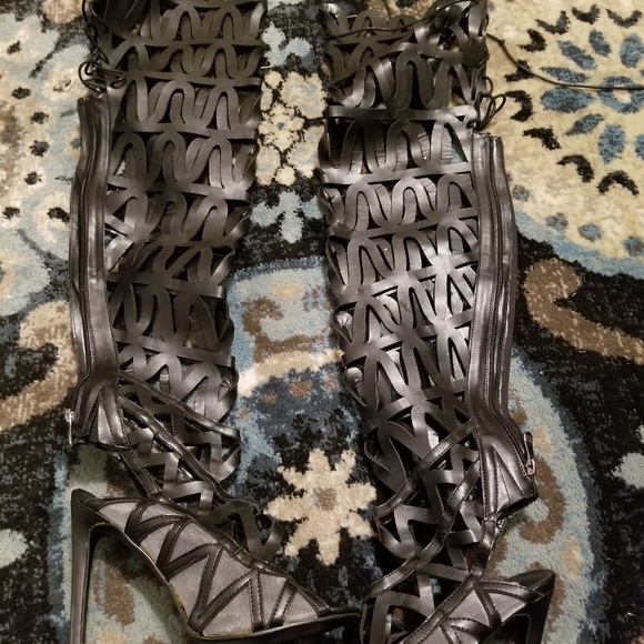 Shoes - Picture 3 of 3